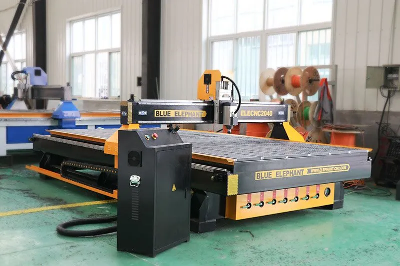 Máquina de tallado en madera CNC para muebles Máquina de tallado en madera CNC para muebles